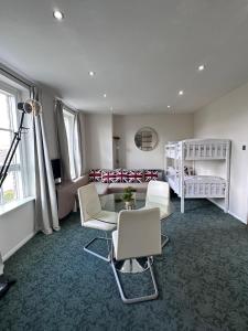 Large flat in Bethnal Green