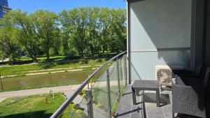 Apartament Royal Capital Towers Klimatyzacja & Prywatny Parking & Bezkontaktowe Zameldowanie & Balkon