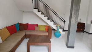 Dehiwala - Mount Lavinia - House for Rent