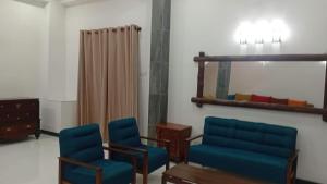Dehiwala - Mount Lavinia - House for Rent