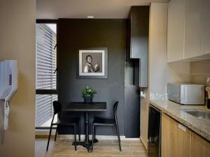 Artful Loft in the Heart of Historic Center