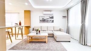 Pattaya Tropical Pool Villa