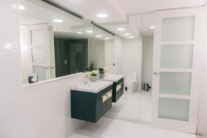 Oceanview 3 BR with jacuzzi
