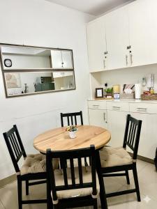 Luxury 1BR Condo, Amenities View, Near MOA Arena