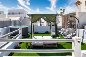 Villa Sertis Santorini