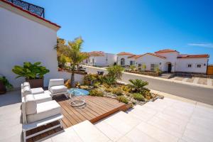 Villa Coral 3 BR 3BA with pool