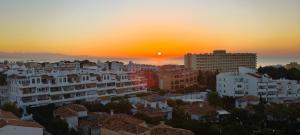 Sunrise & Sunset Studio Panoramic Views