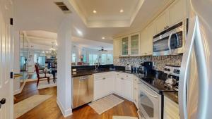 502 Windsor Place
