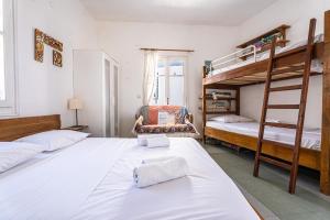 Traditional Art House in Lefkes by MPS - 1st Floor