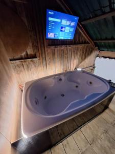 Cabin with Jacuzzi