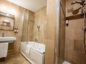 Mercure Roma Centro Saint John