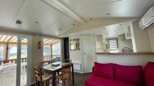 Spacious and comfortable mobile home - LF42 Camping La Ferme 4 stars