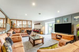 6 Bed in Holsworthy oc-s41430
