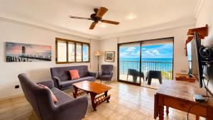 OASIS Apartamento playa Sea Views