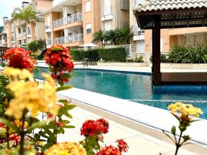 Residencial com piscina a apenas 150 metros da Praia dos Ingleses Lado Norte