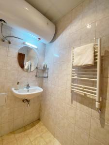 Mountain Home with Amazing View 2BR, Free parking
