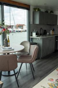 Houseboat De Amstel