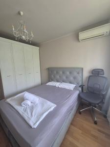 2BD Central Apartment