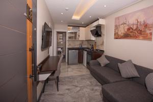 Mar boutiques luxury apartment
