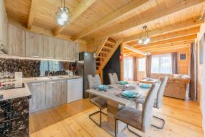 Villa Ksenija with Private Pool- Peace & Privacy