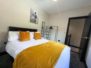 Rowan, Stylish 3-Bed Home, Merthyr Tydfil