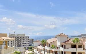 SUN AND GREEN, Heated Pool, 3 Rooms, Air C