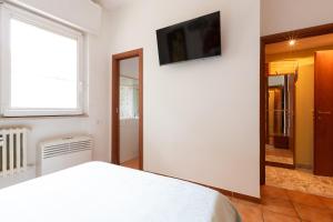 Parioli free Wi-Fi 2 bdrm&kitchen&AC