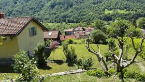 Hisa Betin 4 bedroom Holiday Home in Soca Valley