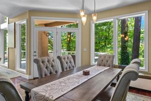 Portland Peaceful Retreat Family & Work and Vacation Hub
