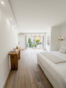 Luxury Apartment Cannes Croisette - Palais des Festivals - Beach 1 Min 4 Guests