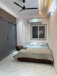 Shiny Home stay
