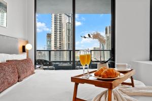 Modern 2BR-2BA in Downtown
