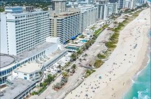 Miami Beach apartment 1 bed 1 bath Free parking
