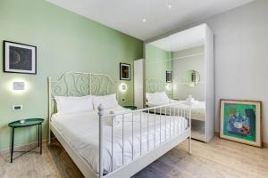 Vatican Green R-Home