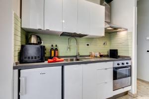 Vatican Green R-Home