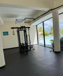 Cozy 1BR in Panorama Lake A6-201 Balcony and lake