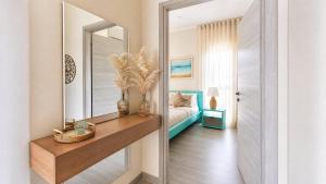 Cozy 1BR in Panorama Lake A6-201 Balcony and lake