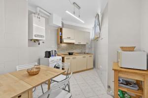 Matteos Sanremo Flat for 4 - Happy Rentals