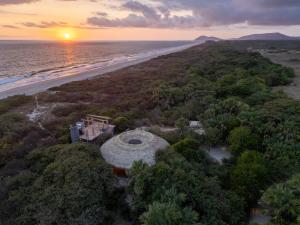 Casa Sal by Tasman