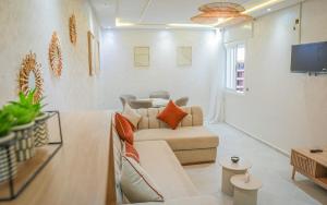 Cozy Apartment, Tanja Balia