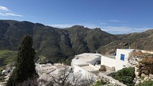 Camaraki Hill House Serifos