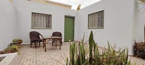 Petit villa centre harhoura Près de la plage