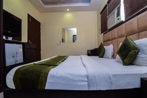 Hotel O The Olive Inn