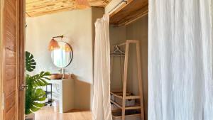 Carbana Lodge, Palmy Beach Villa, Eco Lodge