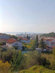 Apartment with Hot Tub in Palit-Insel Rab 55257