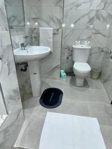 Family friendly in the center, 5 min to the Train station