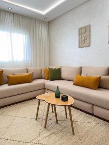 Modern Apartment 5min to Airport