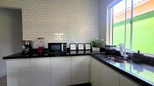 House with barbecue, air, 2 parking spaces 600m from the sea