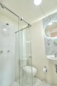 El Poblado Room #1 with Private Bathroom, Balcony in Shared Apartment