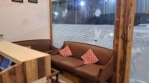 Collection O Kurla BKC Mumbai